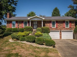 146 Salt River Dr, Shepherdsville, KY 40165