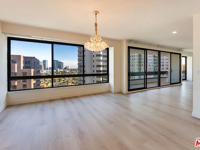 10551 Wilshire Blvd #1405 — Photo 24