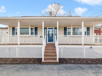 8 Summer St, Lincoln, RI, 02838