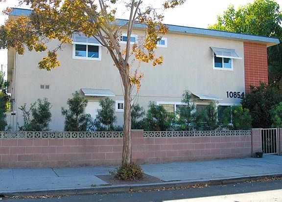 2nd image of 10854 Morrison St APT 4