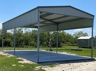 1107 N Tinkle Ln, Pt Bolivar, TX 77550