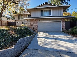 417 Perry St, Jackson, CA 95642