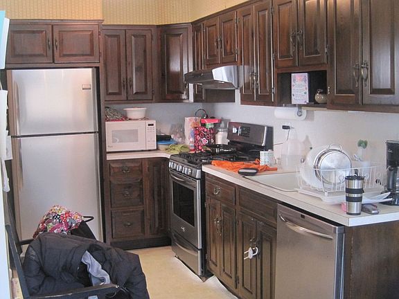 2nd image of 263 Cornwell Ave
