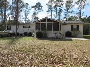 1311 Fiddler Loop NE, Townsend, GA 31331