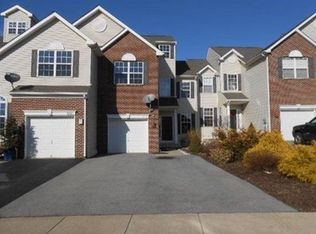5819 Fresh Meadow Dr, Macungie, PA 18062