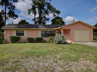 573 Taylor Ave, Sebastian, FL 32958