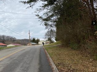 Melton Hill Cir, Clinton, TN 37716