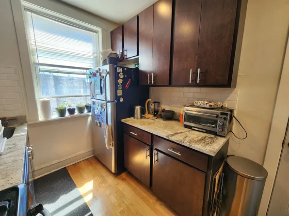 5205 N Bernard St #3, Chicago, IL 60625