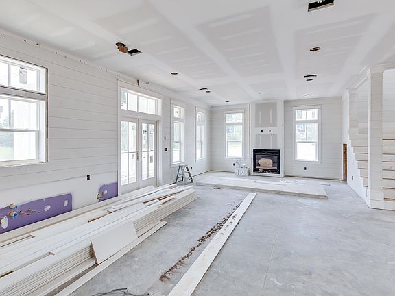 2nd image of 312 Sawbuck Dr Lot 206