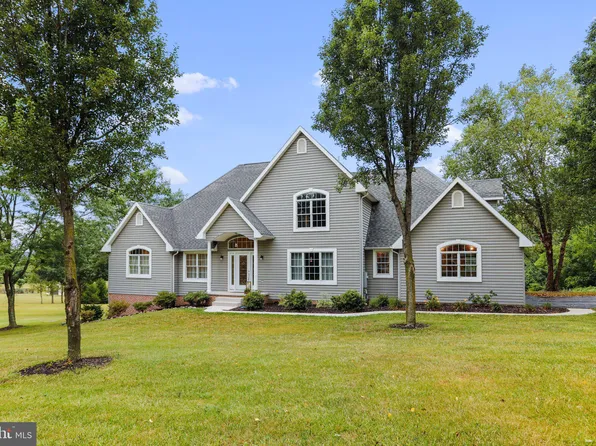 11952 Ernstville Rd, Big Pool, MD 21711