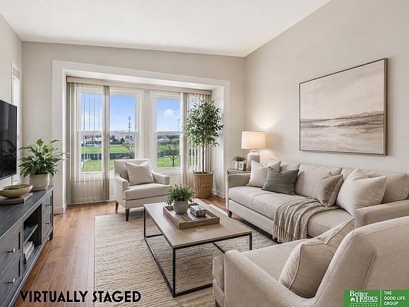 2nd image of 12727 W Dodge Rd APT 375B