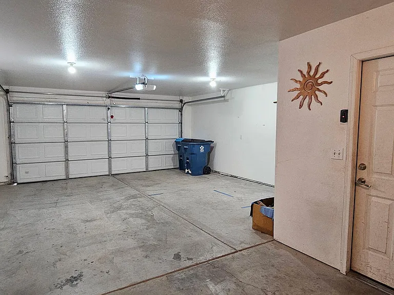 3051 Simitan Dr — Photo 30