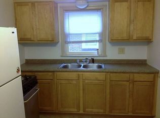 23 Carver St APT 2L, Pawtucket, RI 02860