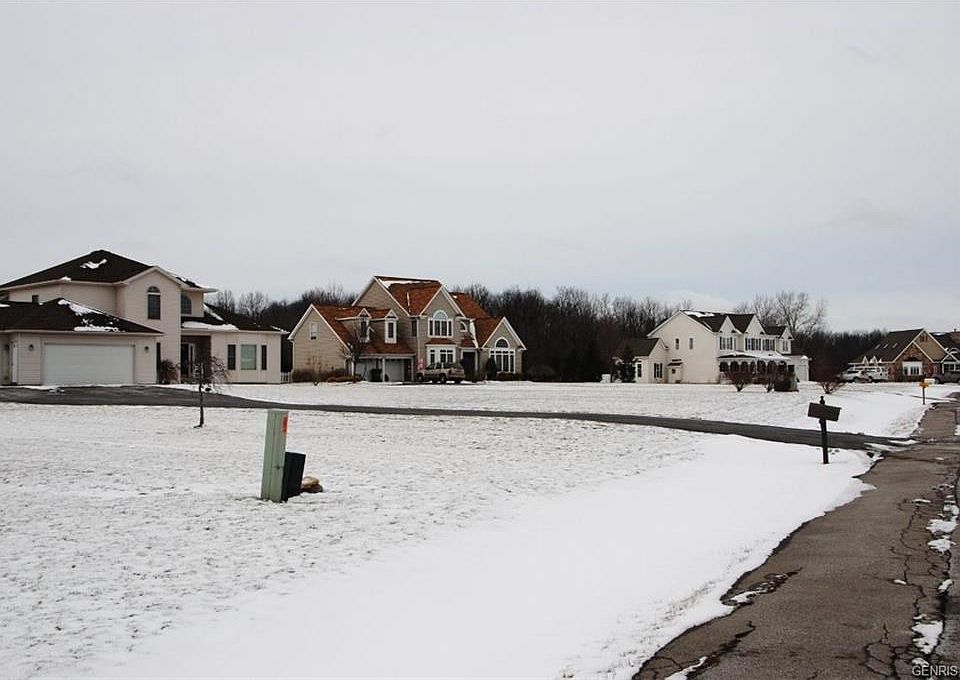 2nd image of 8707 Haven Ln