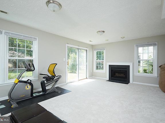 2nd image of 8044 Hilliard Dr
