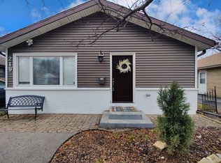 219 N Butterfield Rd, Libertyville, IL 60048