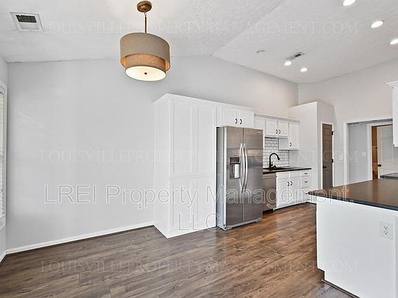 4th image of 10816 Symington Cir