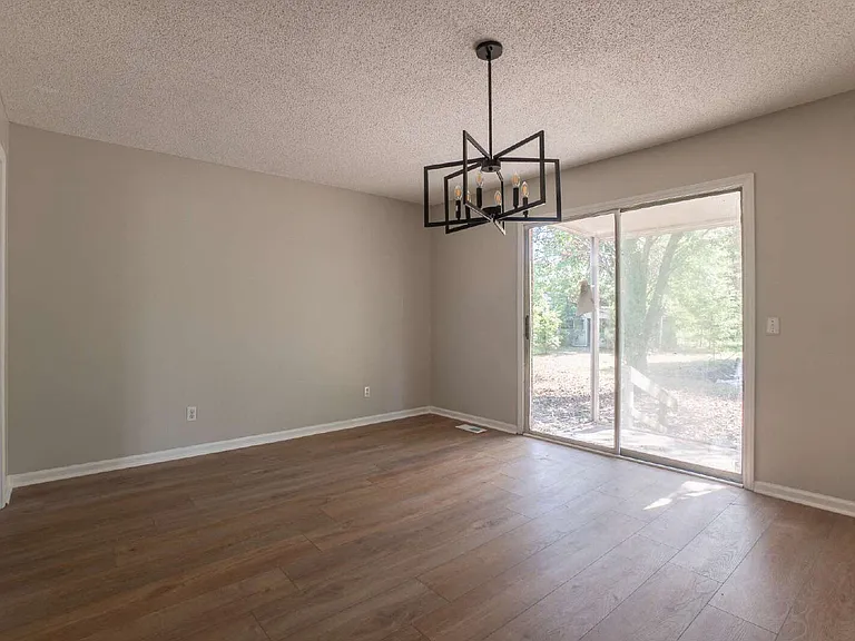 1728 N Governor Williams Hwy — Photo 14