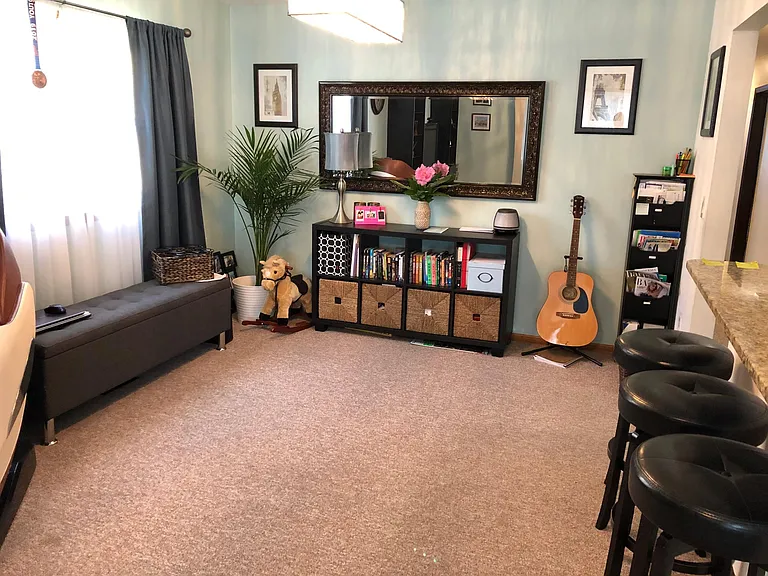 15 Rosewood Ter #1 — Photo 8
