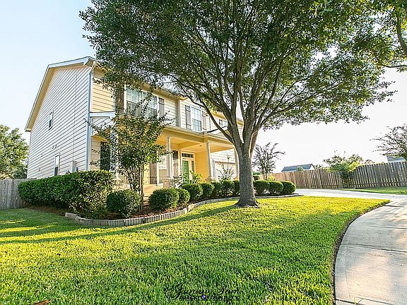 4th image of 4615 Autumn Village Ct