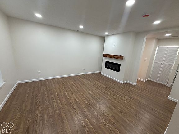 5th image of 802 Park Rd