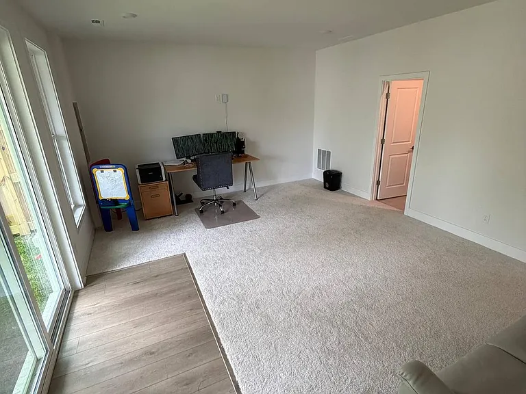 9712 Monarch Rd #34 — Photo 6