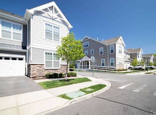 2401 Townhome Way, Huntington, NY 11746