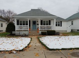 242 E 1st St, Oglesby, IL 61348
