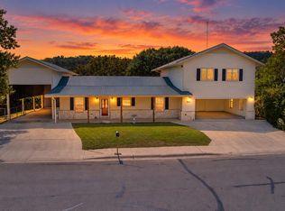621 Guadalupe St, Kerrville, TX 78028
