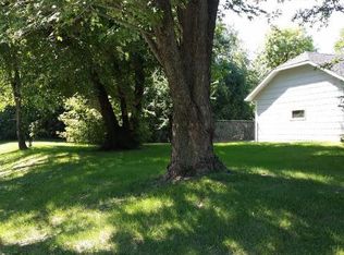 17601 Copperwood Ln, Wayzata, MN 55391