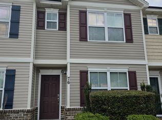 76 Winter Lake Cir, Savannah, GA 31407