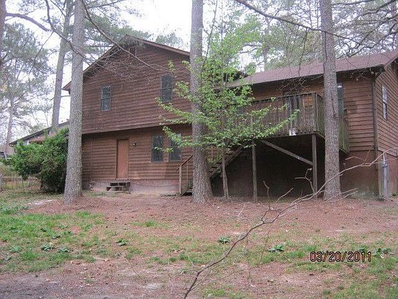 2nd image of 3238 Winter Ct