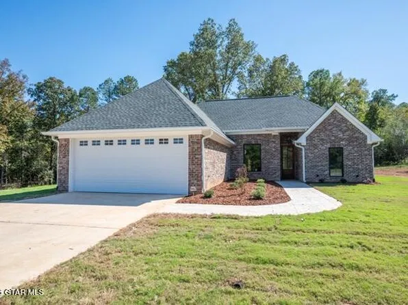 220 W #A, Pheba, MS 39755