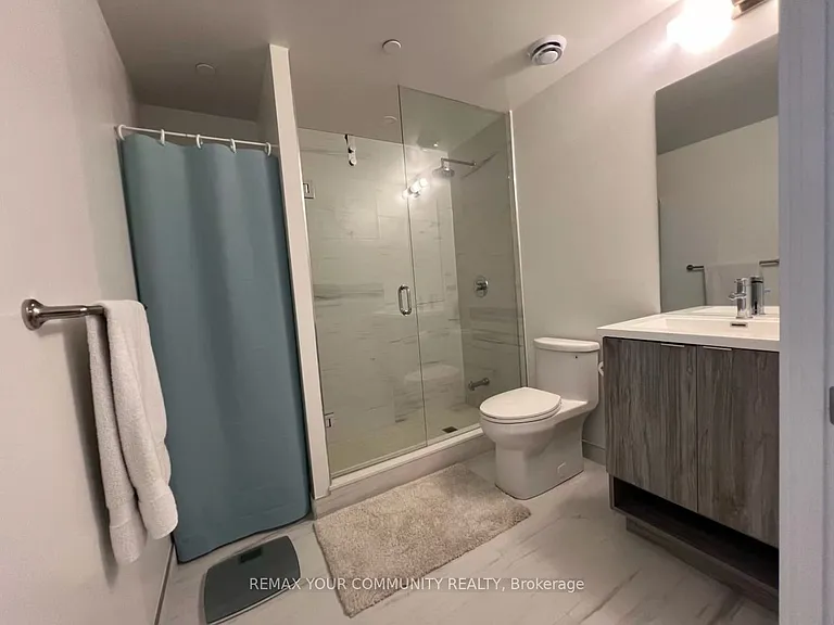 138 Downes St #7302 — Photo 26
