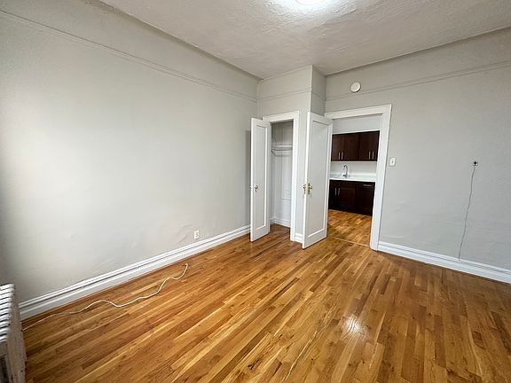 2nd image of 1522 Eastern Pkwy APT 3D