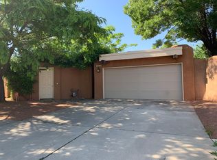 2804 Don Pablo Rd NW, Albuquerque, NM 87104