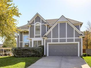 8913 W 126th St, Overland Park, KS 66213