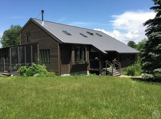 352 Round Top Rd, Germantown, NY 12526