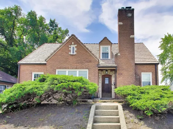 3290 Ridge Rd, Highland, IN 46322