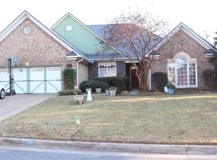 1739 Solamere Ct, Auburn, AL 36832