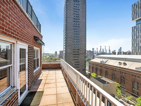 4th image of 520 E 76th St Penthouse A