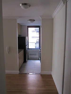 Rented by Stonehenge NYC LLC | media 18