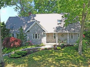 32 Cypress Rd, Old Saybrook, CT 06475