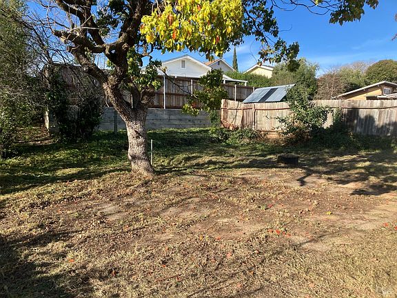3rd image of 18 Joan Drive