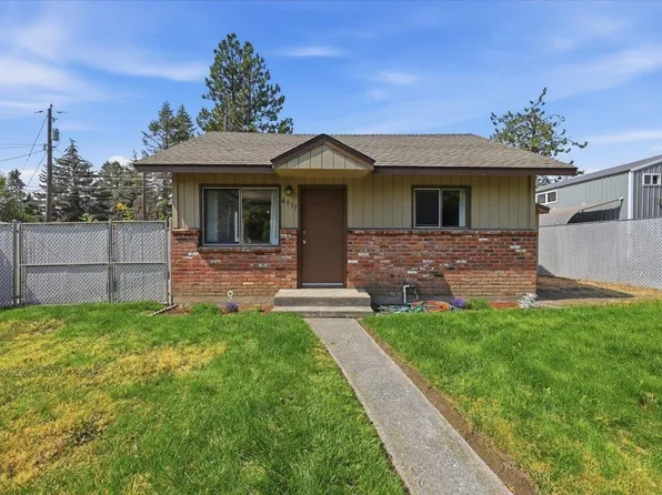 4917 N Maple St, Spokane, WA 99205