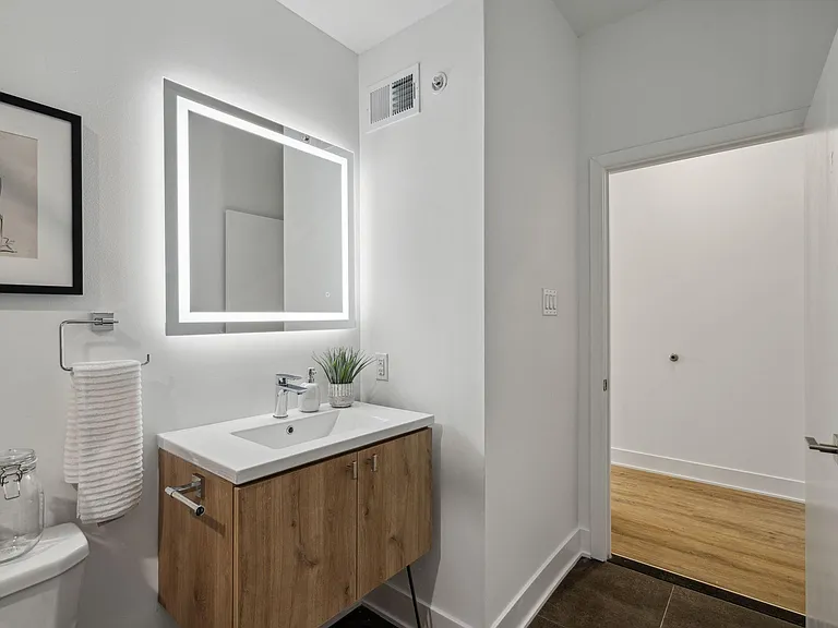 1201 W Girard Ave — Photo 83