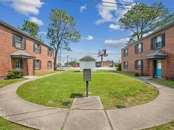 Southdowns Apartments, 4238 Perkins Rd #4238, Baton Rouge, LA 70808