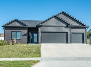 1617 Hackenberry Pl, Granger, IA 50109
