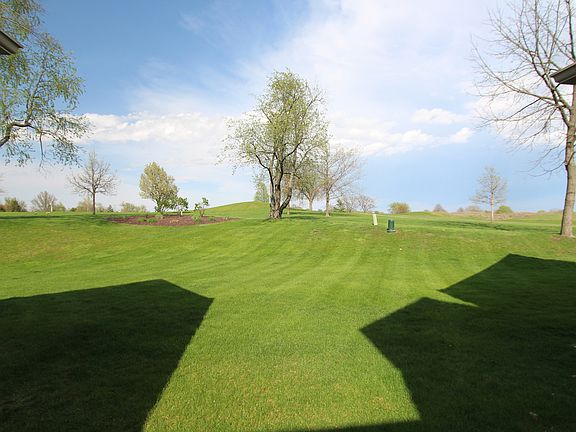3rd image of 3 Prairie Vista Ct #3