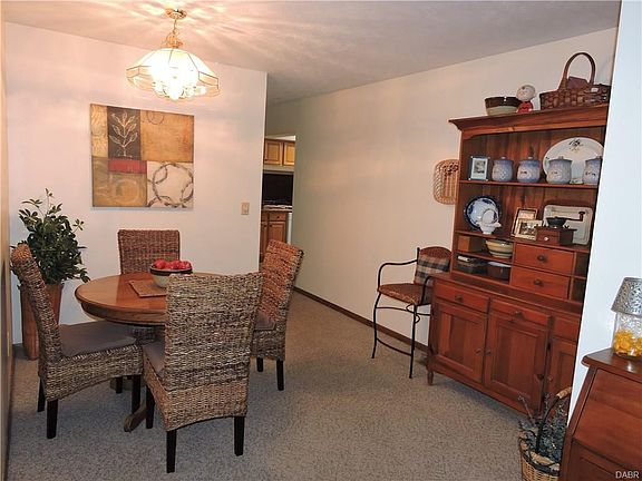 5th image of 5663 Cobblegate Dr